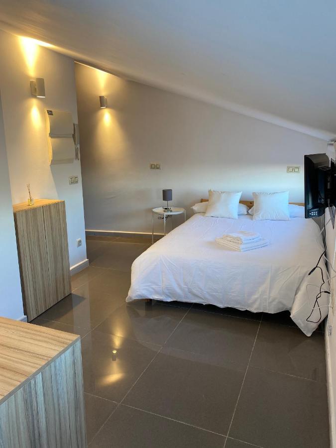 Apartamentos Fuente Arriba Poyales Del Hoyo Dış mekan fotoğraf